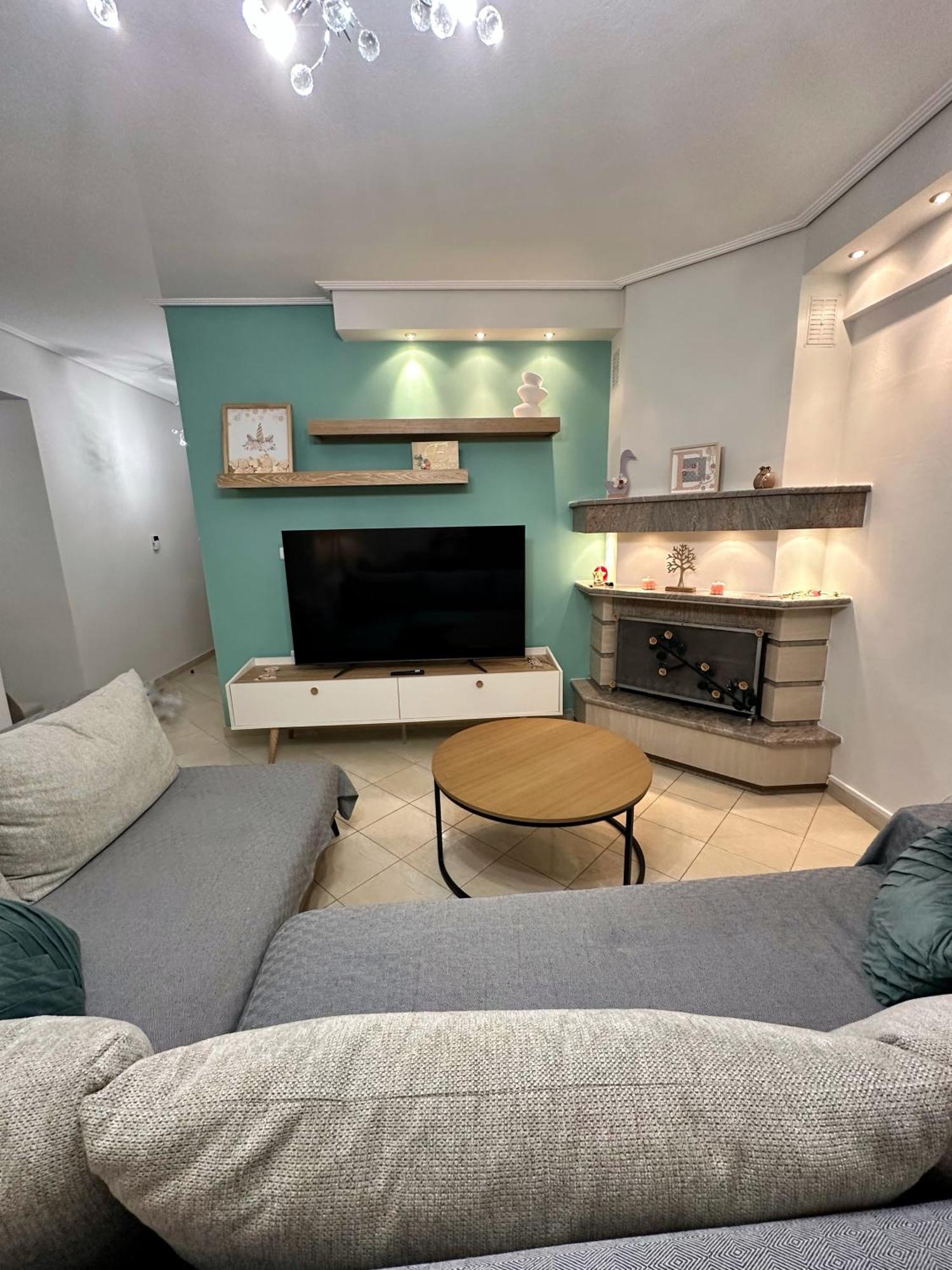 Mandalena Luxury Larissa Apartment מראה חיצוני תמונה